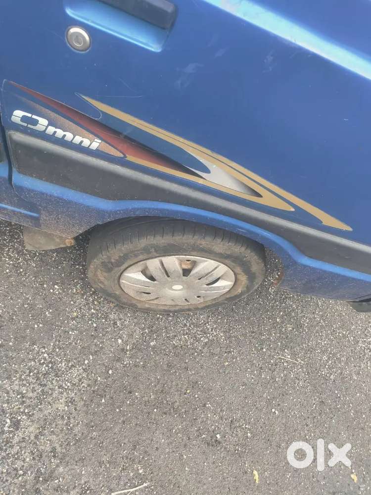 Maruti Suzuki Omni 2006 Petrol And Lpg  In Good Condition.