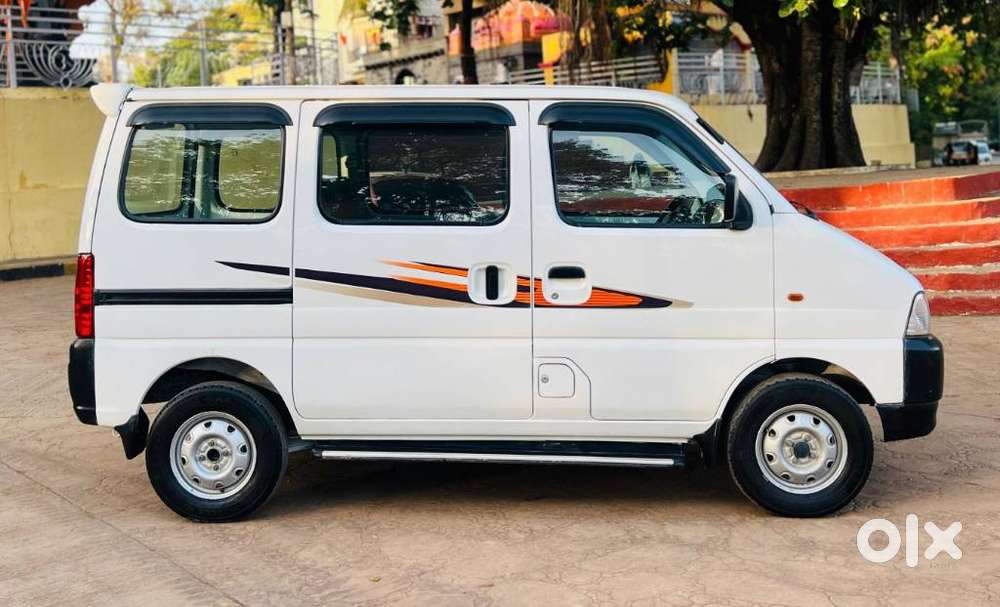 Maruti Suzuki Eeco 5 Str Ac (o), 2022, Petrol