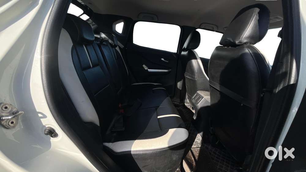 Nissan Magnite 1.0 Xv Premium Turbo (o) Dual Tone, 2022, Petrol