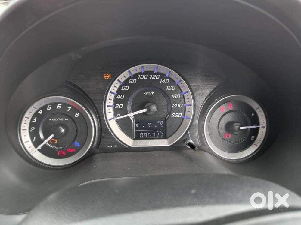 Honda City V Mt, 2012, Cng & Hybrids