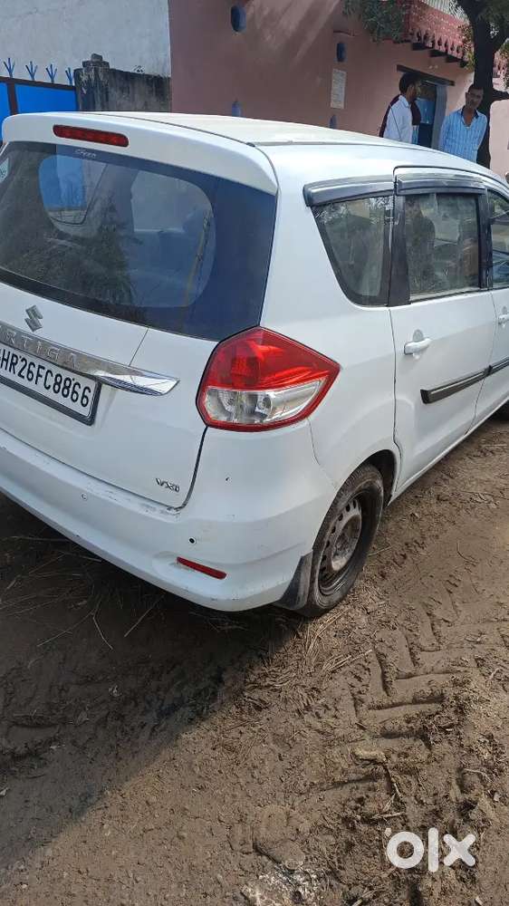 Maruti Suzuki Ertiga 2018 Cng & Hybrids 136000 Km Driven