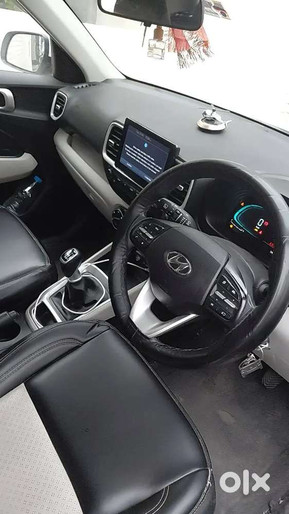 Venue Turbo Executive 1.0 Petrol