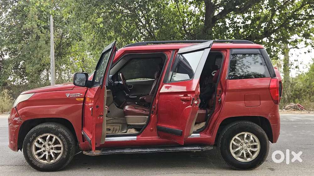 Mahindra Tuv 300 2016