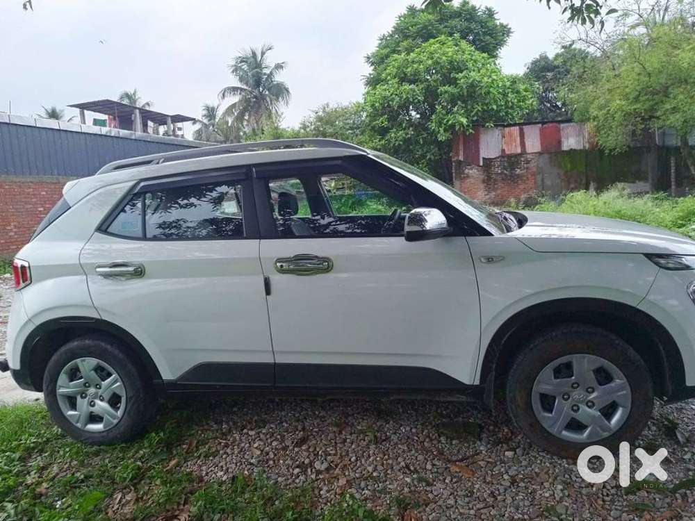 Hyundai Venue S Mt 1.2 Kappa, 2021, Petrol