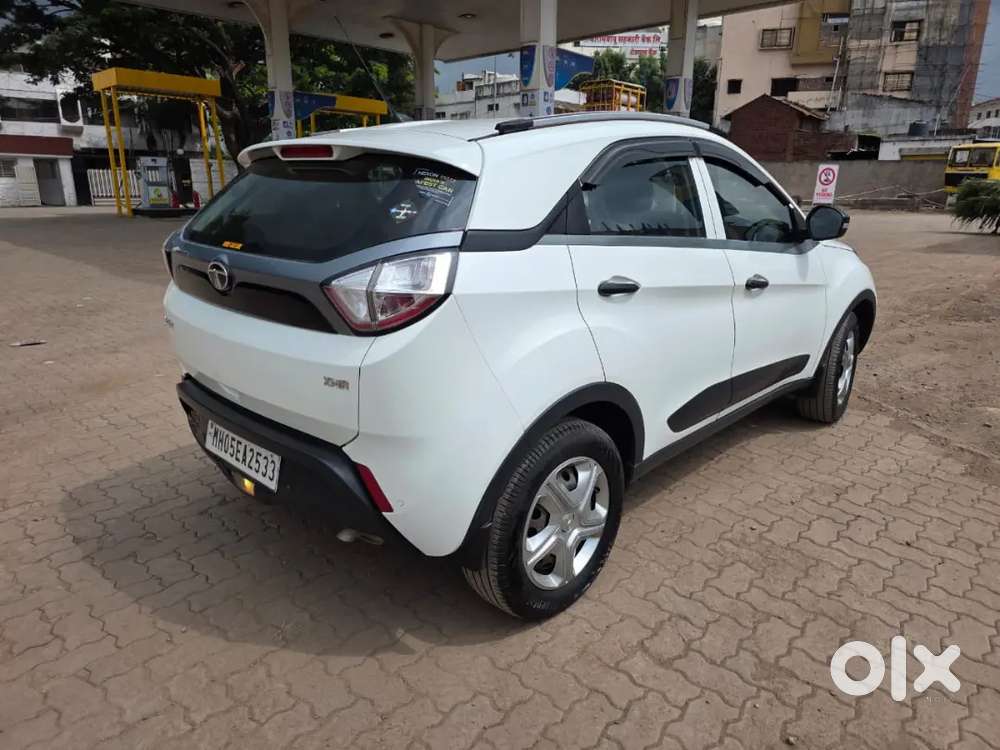Tata Nexon 2019 Petrol Cng.ato,106000 Km Driven