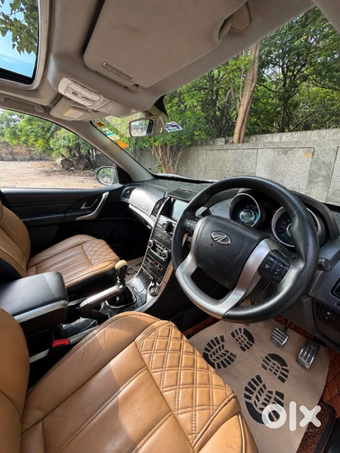 Mahindra Xuv500 W11 Option, 2020, Diesel