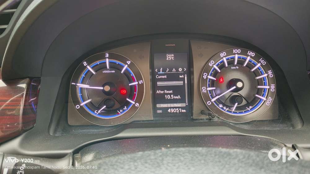 Toyota Innova Crysta 2.4 V, 2017, Diesel