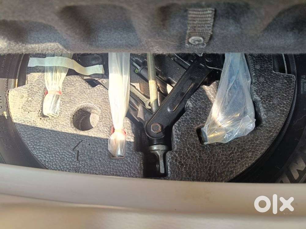 Mahindra Xuv300 W8 Option, 2020, Petrol