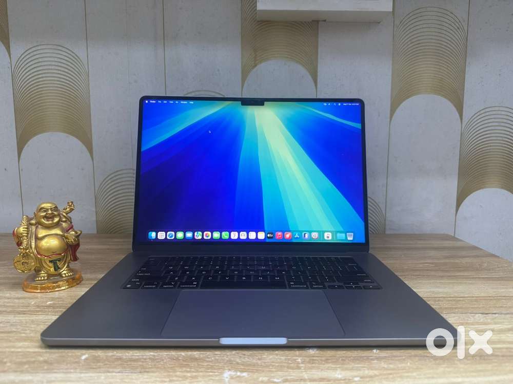 JustMac-Apple MacBook Air M2 Chip 15 Retina 24 GB RAM/512 GB SSD/10C