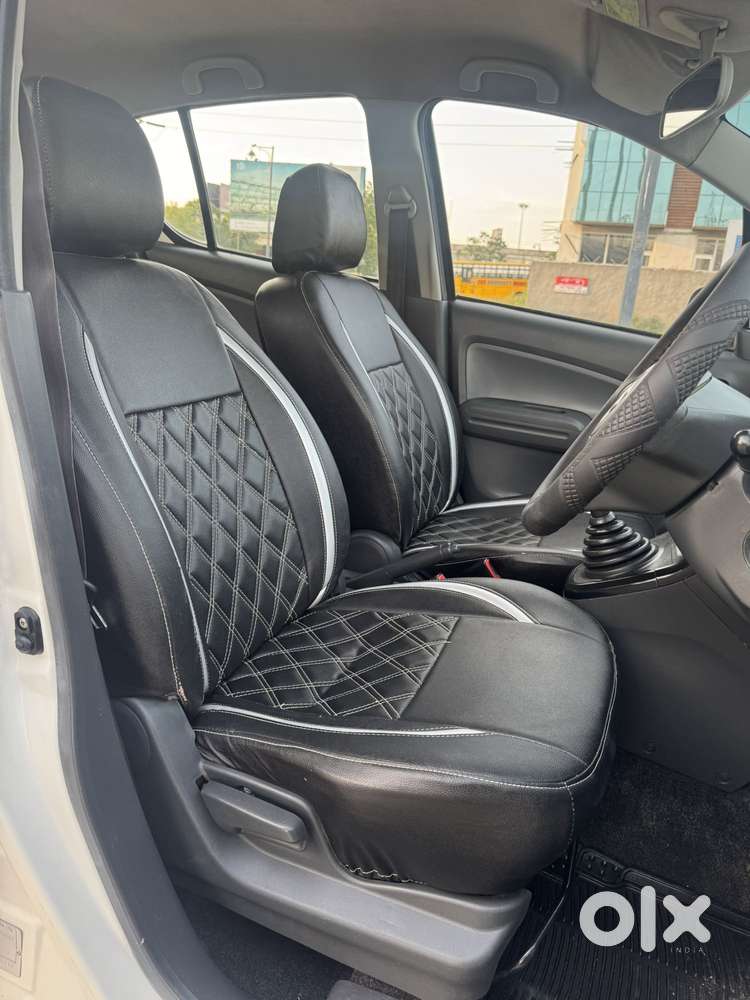 Maruti Suzuki Ritz Lxi, 2010, Petrol