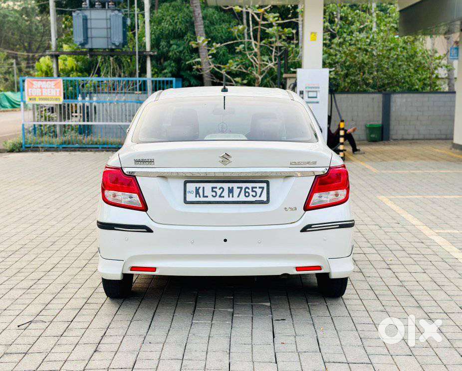 Maruti Suzuki Swift Dzire Vxi(o) Mt, 2018, Petrol