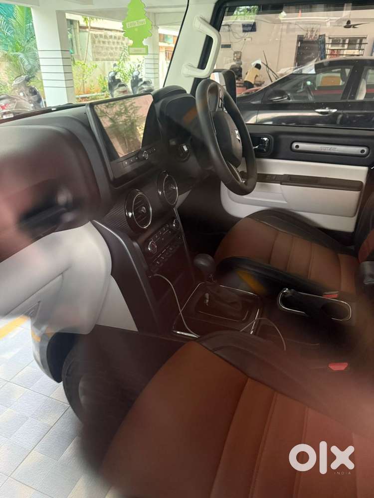 Mahindra Thar Roxx 2025