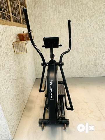 Aerofit Elliptical Cross Trainer Sports Equipment 1770773673