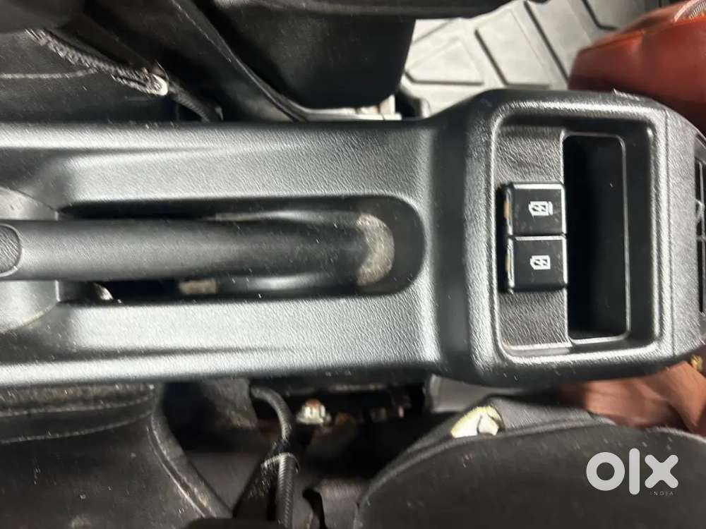 Maruti Suzuki Swift 2024 December Push Button Start