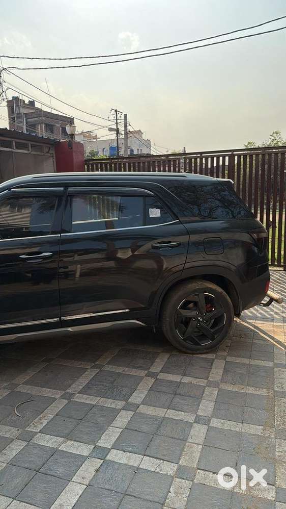 Hyundai Alcazar 2022 Petrol Well Maintained