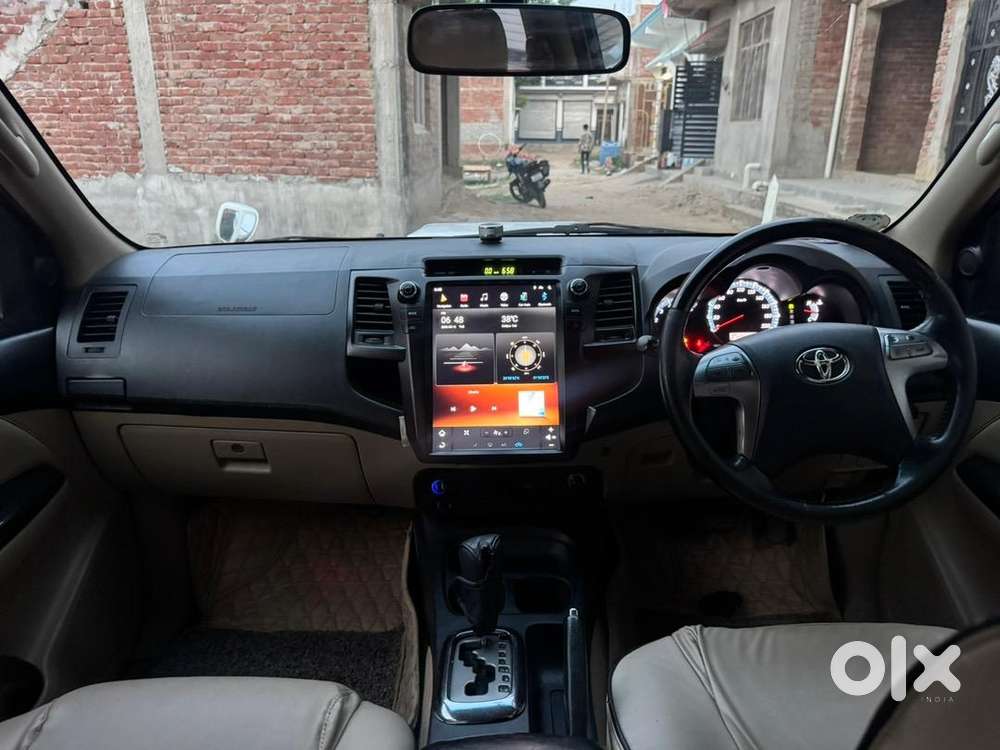 Toyota Fortuner 2015 Diesel Well Maintained