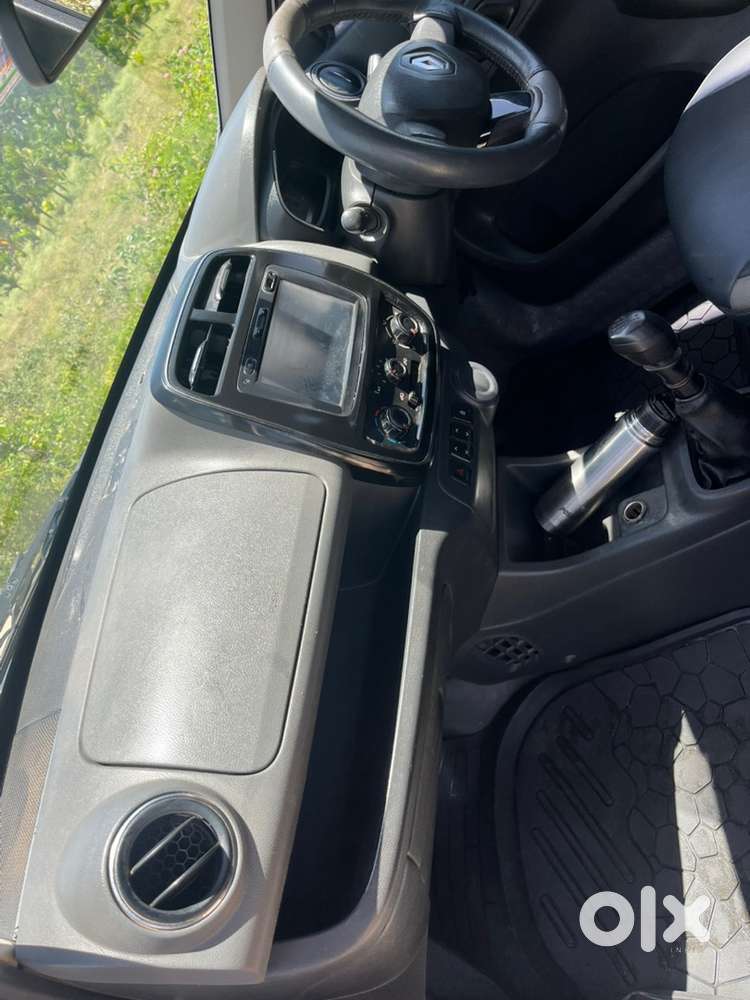 Renault Kwid Petrol Manual 2016