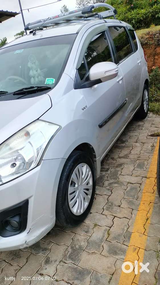 Maruti Suzuki Ertiga 20015 Petrol 66000 Km Driven