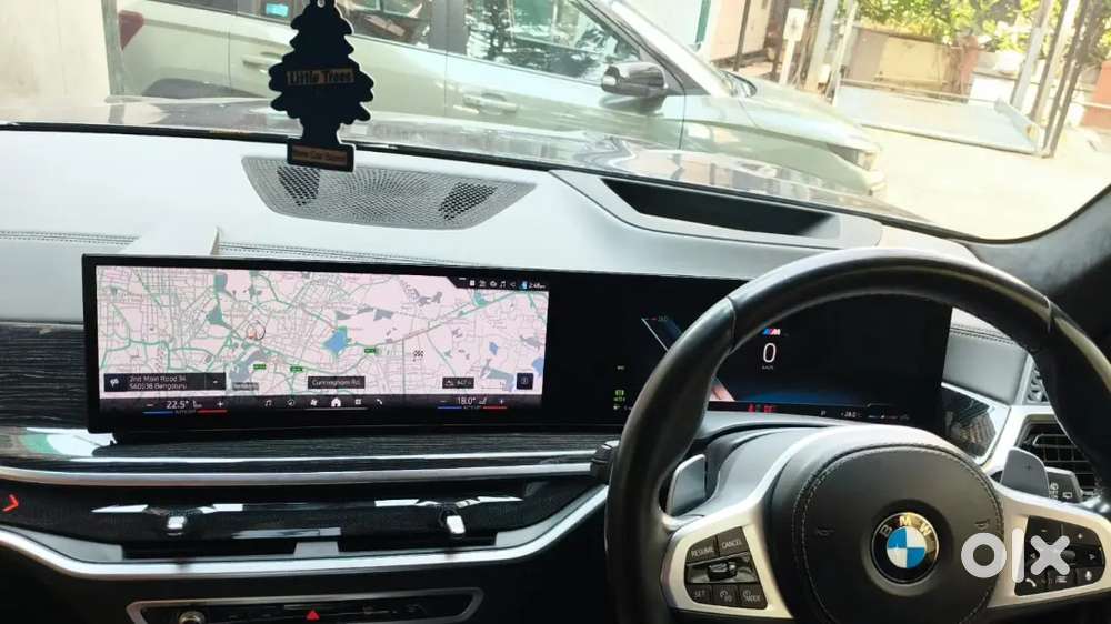 Bmw X7 2023 Petrol 29478 Km Driven