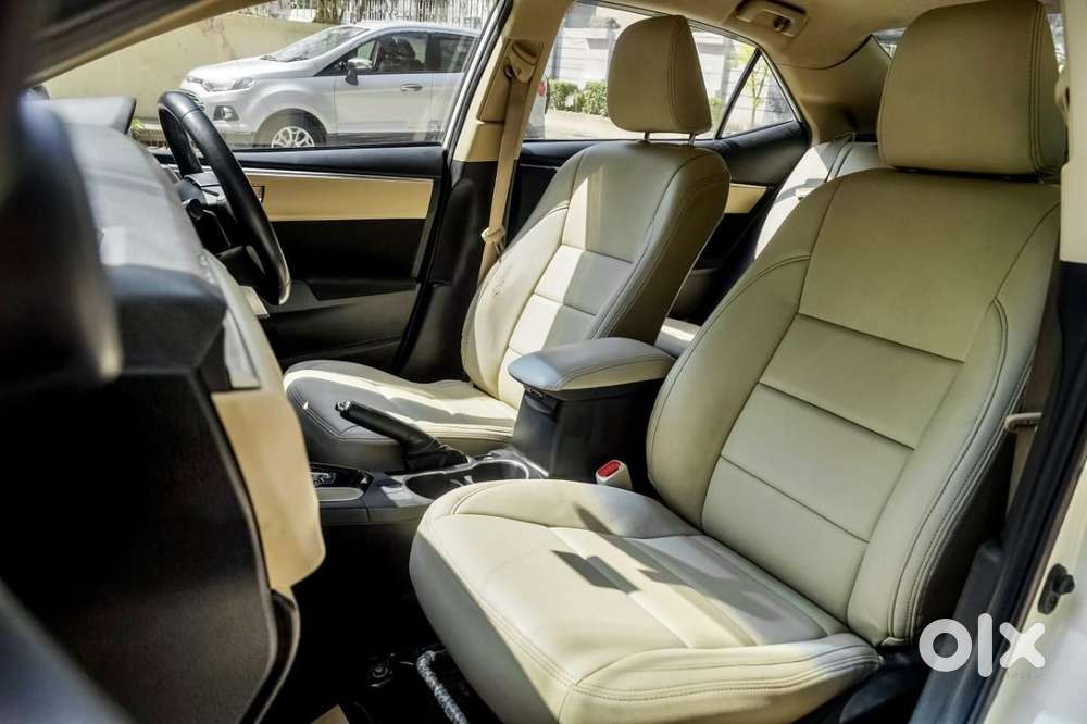 Toyota Corolla Altis 2013-2017 G At, 2016, Petrol