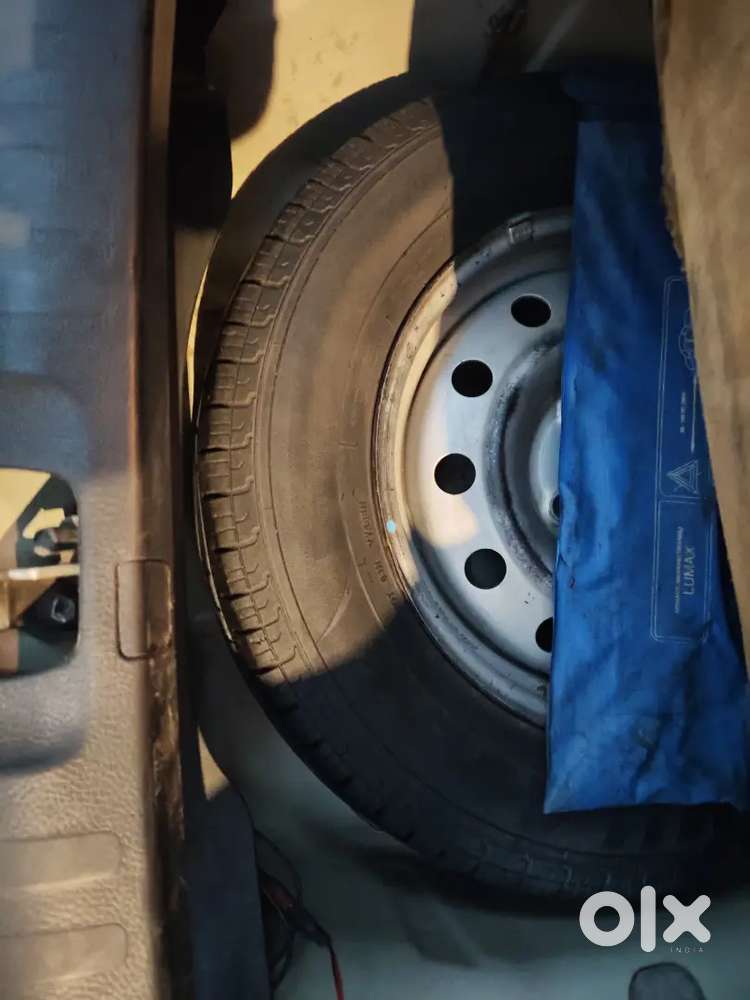 Maruti Suzuki Dzire 1.2 2016
