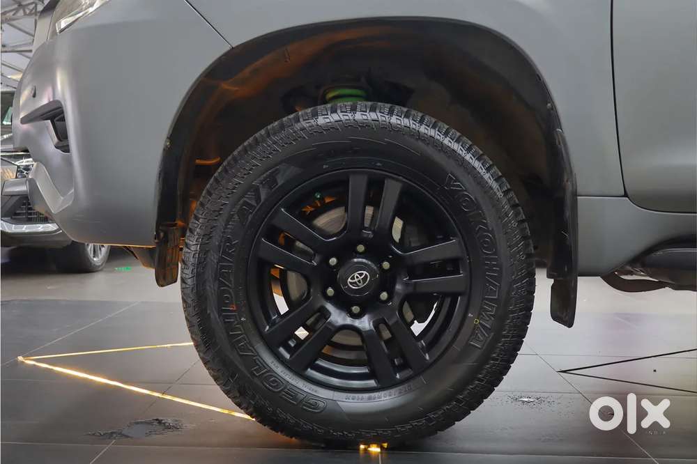 Toyota Land Cruiser Prado Vx L, 2011, Diesel