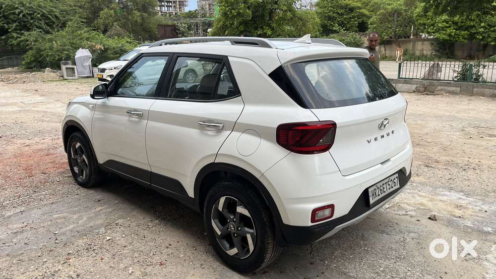 Hyundai Venue S Plus Mt 1.2 Kappa, 2022, Petrol