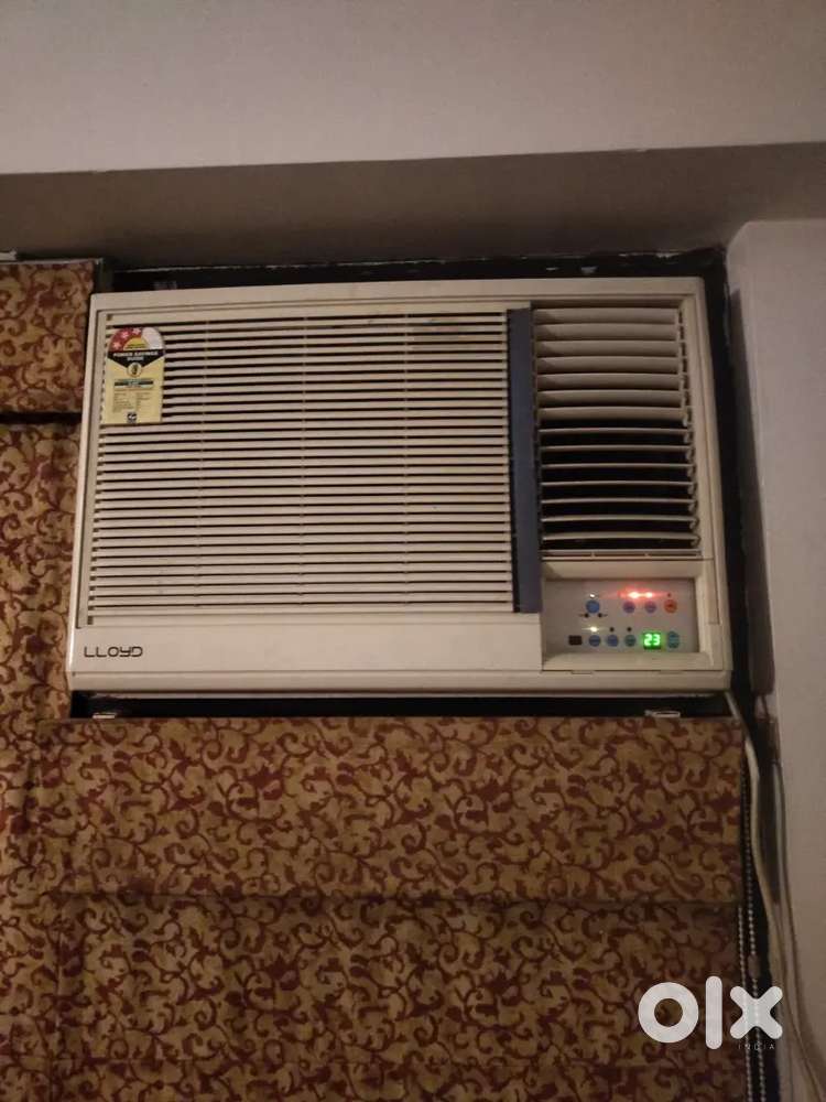 Lyod 3 star window AC 2015 model