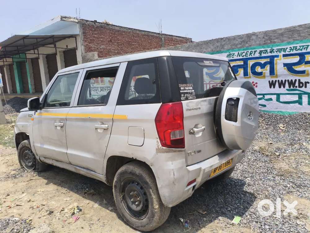 Mahindra Tuv 300 2017