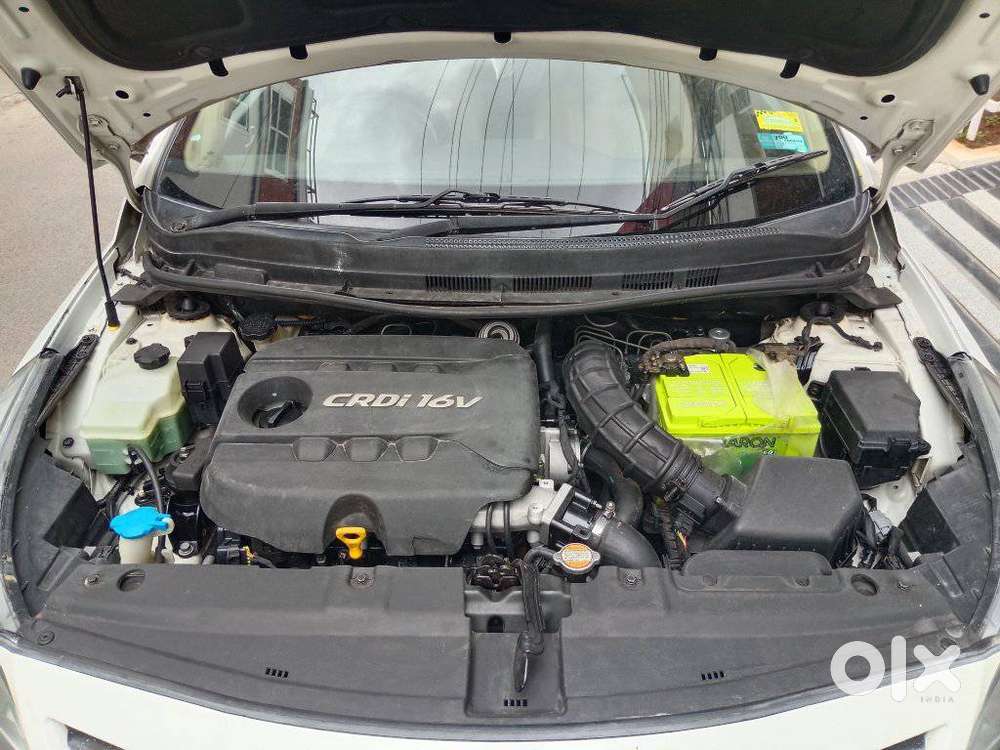 Hyundai Verna Fluidic 1.6 Crdi Sx, 2015, Diesel