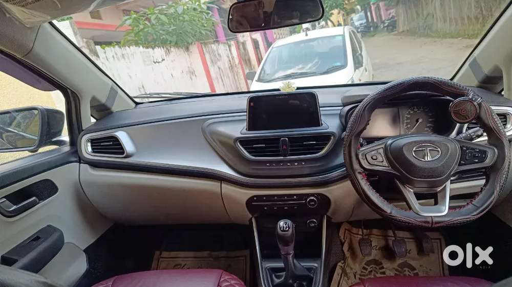 Tata Altroz Petrol 2021 Manual