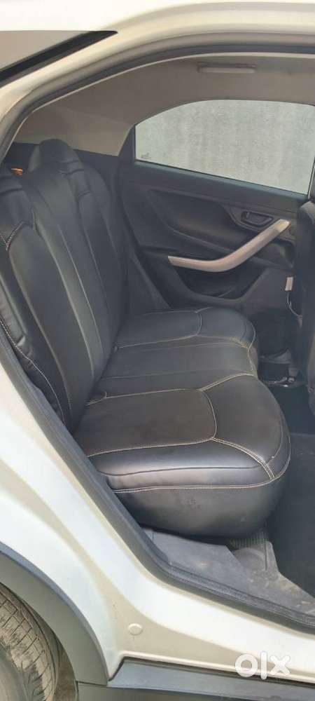 Tata Nexon 1.2 Revotron Xm (s), 2023, Petrol