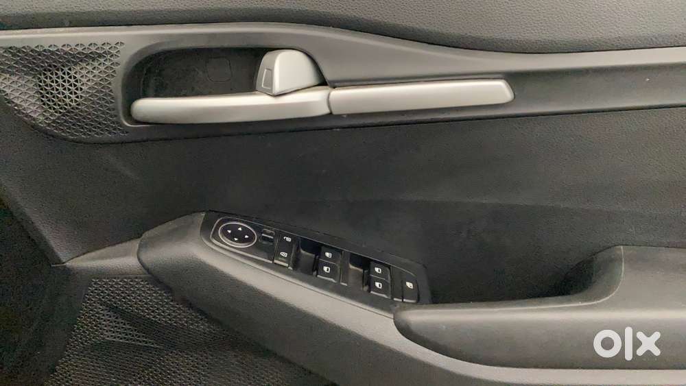 Kia Seltos Htk G, 2023, Petrol