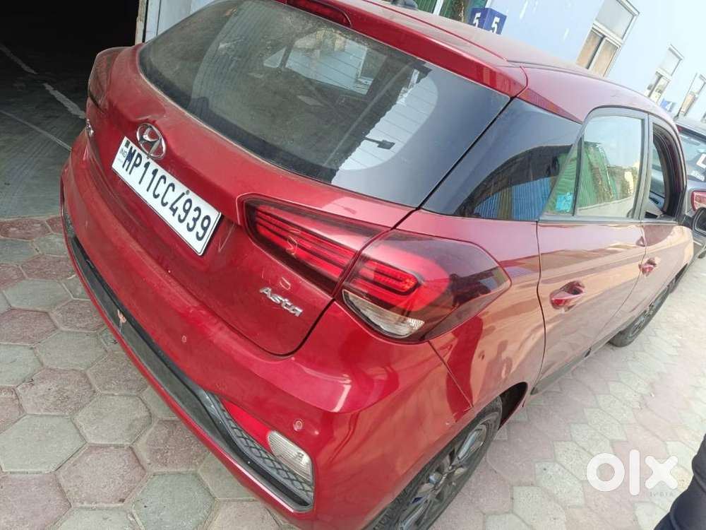Red Elite I20 Asta Petrol