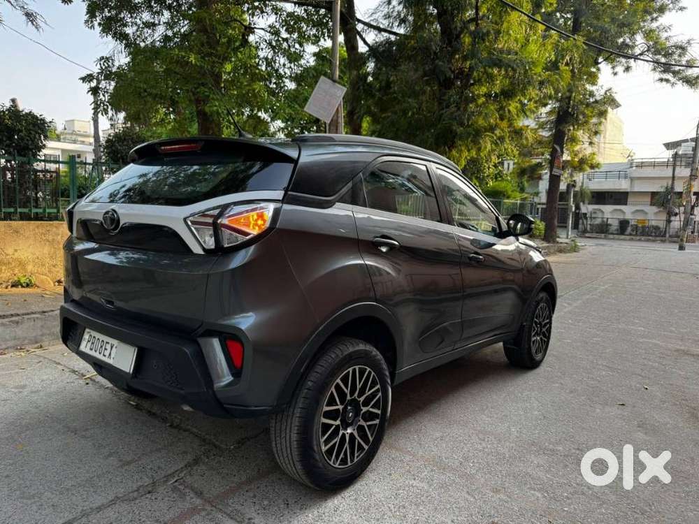 Tata Nexon 1.2 Revotron Xm (s), 2022, Diesel