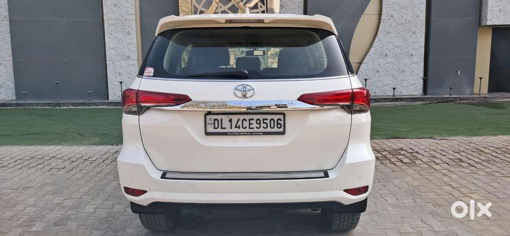 Toyota Fortuner 4x2 At 2.8 Diesel, 2020, Diesel