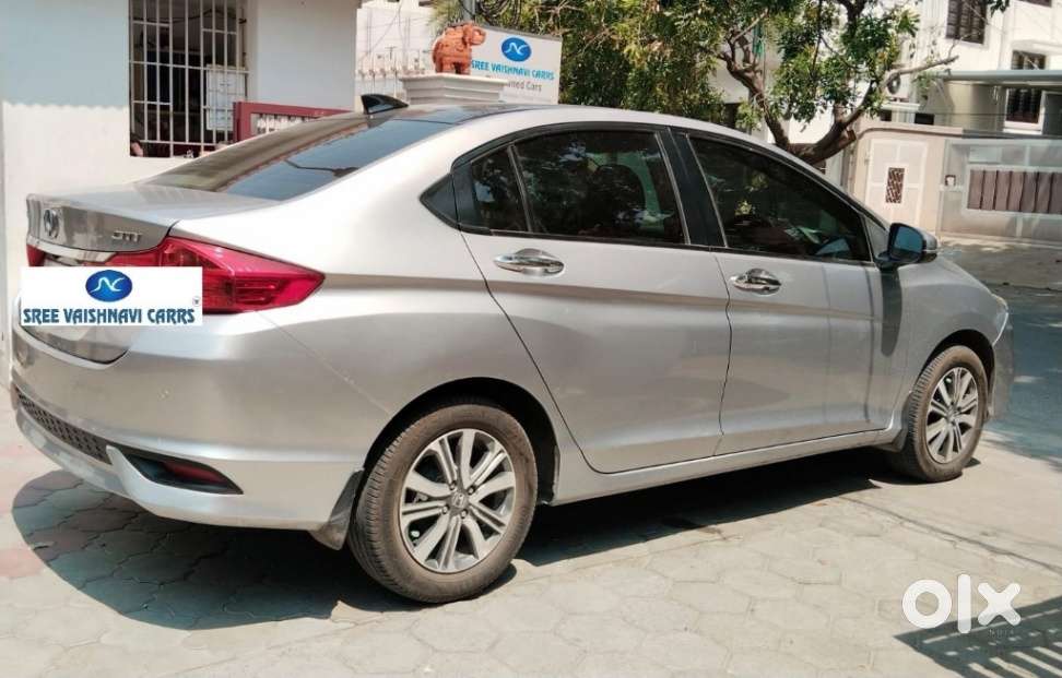 Honda City 1.5 V 4th Gen I-vtec Mt, 2022, Petrol