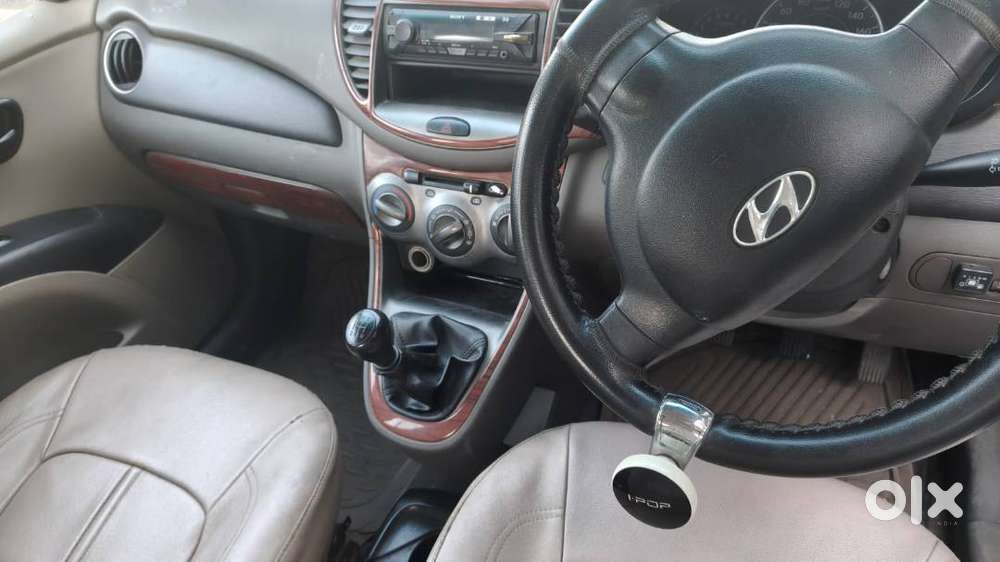 Hyundai I10 Era 2011 Year Car+ Cng Fitted