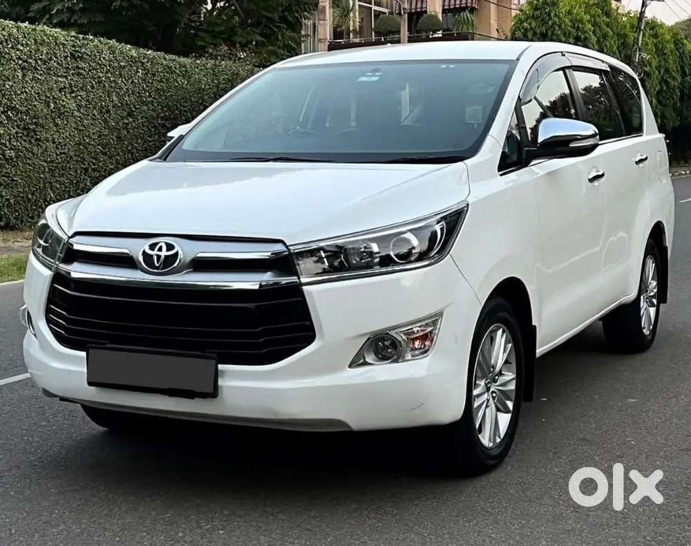 Toyota Innova Crysta 2016 Diesel 47000 Km Driven