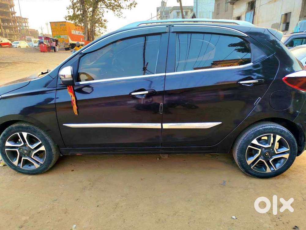 Tata Tiago 1.05 Revotorq Xz Wo Alloy, 2022, Petrol