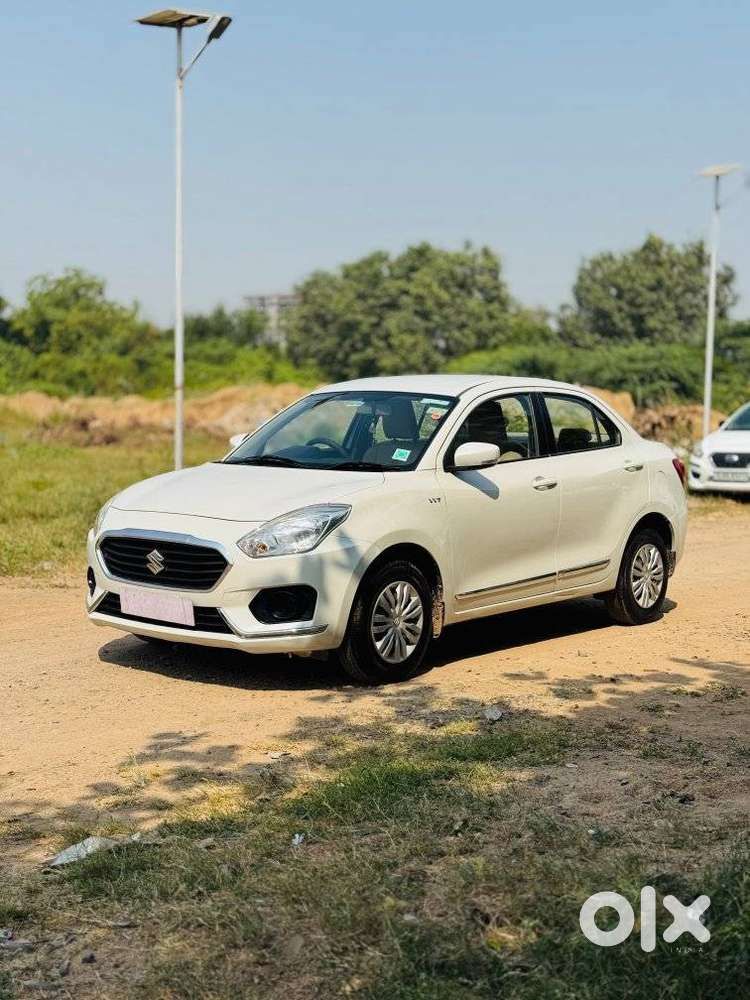 Maruti Suzuki Swift Dzire Vxi Optional, 2017, Petrol