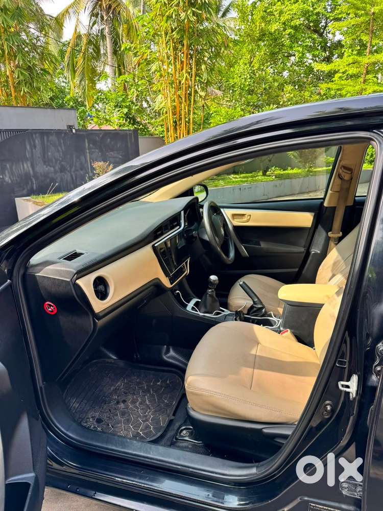 Toyota Corolla Altis Diesel Well Maintained 2017 Model