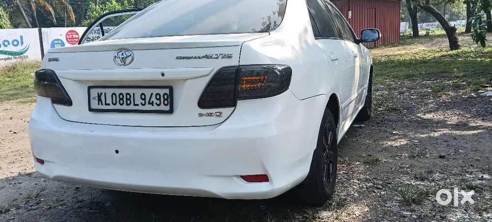 Corolla Altis