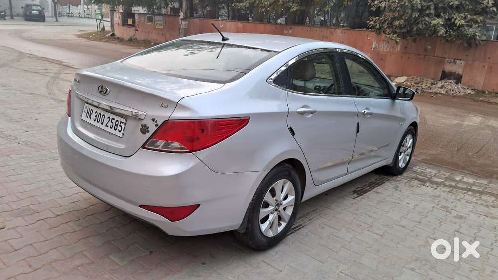 Hyundai Verna Fluidic 1.6 Vtvt Sx Opt, 2016, Petrol