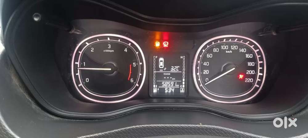 Maruti Suzuki Vitara Brezza Zdi, 2016, Diesel