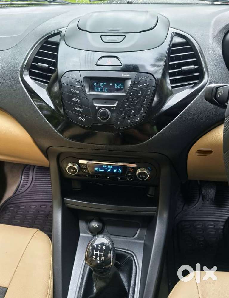Ford Figo Aspire Titanium Blu, 2018, Petrol