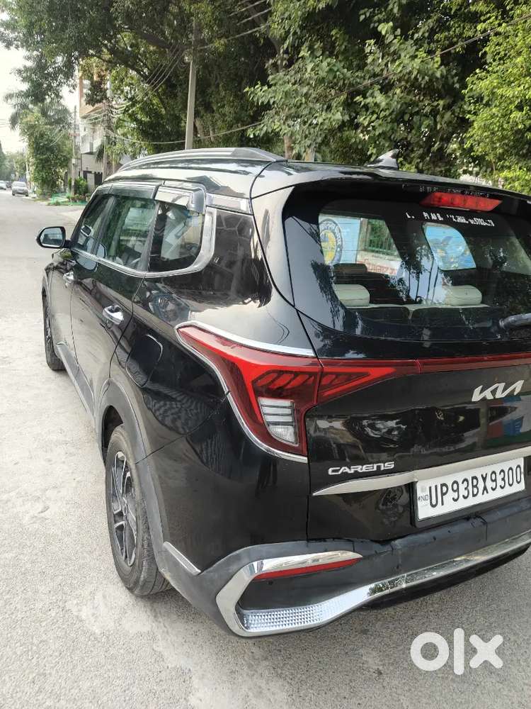 Kia Carens Diesel Manual December 2022 Sunroof Push Button Top Model