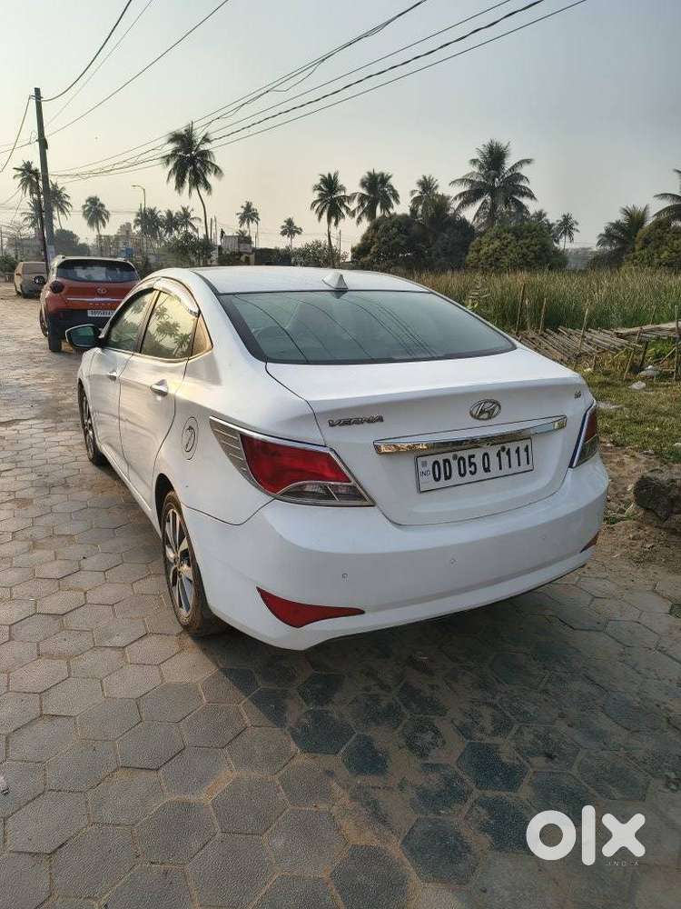 Hyundai Verna [2015-2017] Fluidic 4s 1.6 Crdi Sx (o), 2015, Diesel