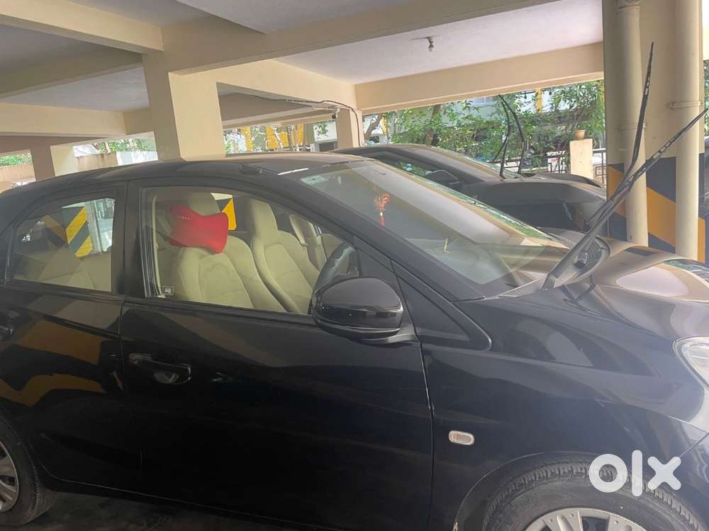 Honda Brio 2016