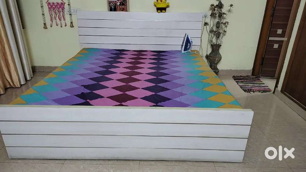 Double Bed with storage